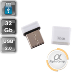 USB Flash 32Gb Qumo USB 2.0 Nano White